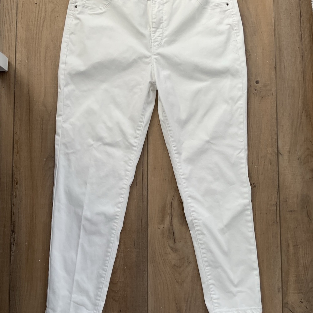 Women's White Straight Leg Pants